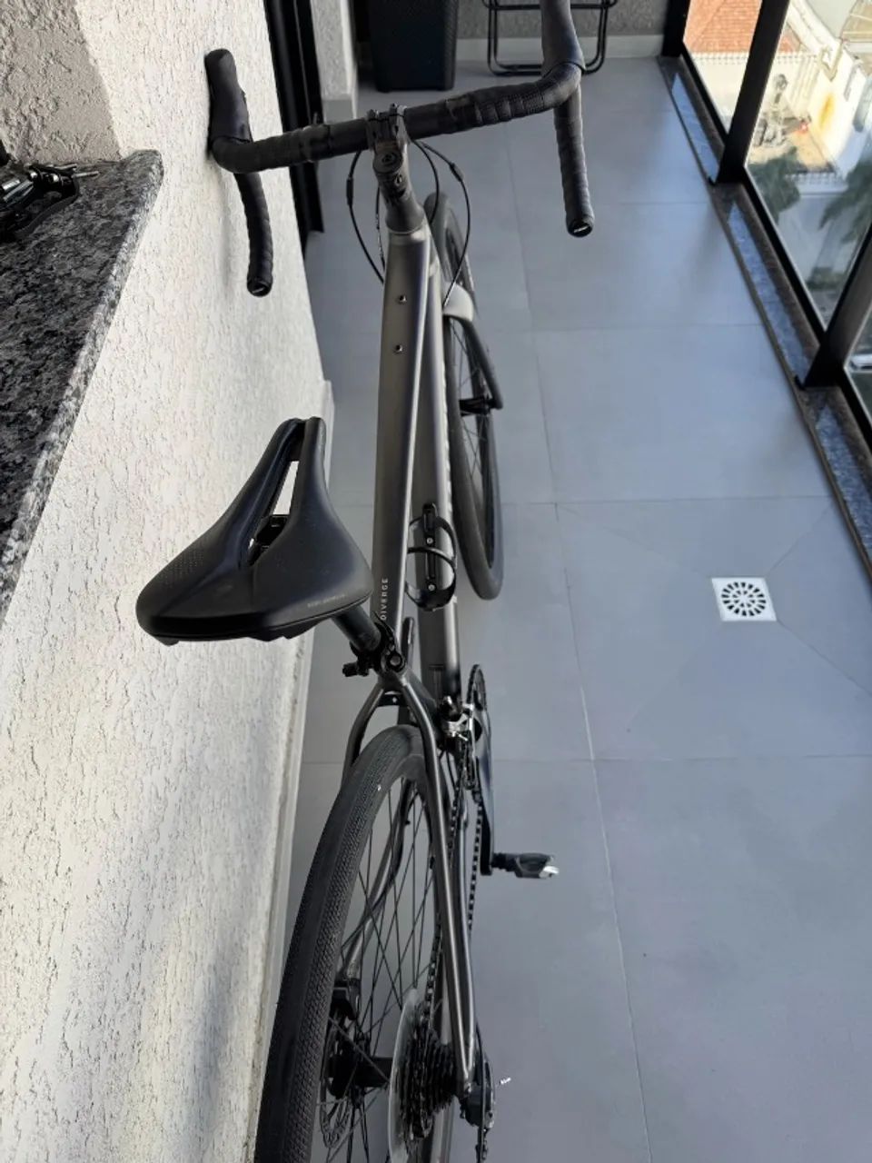 Bicicleta Specialized Diverge E5 Cinza - Foto 4