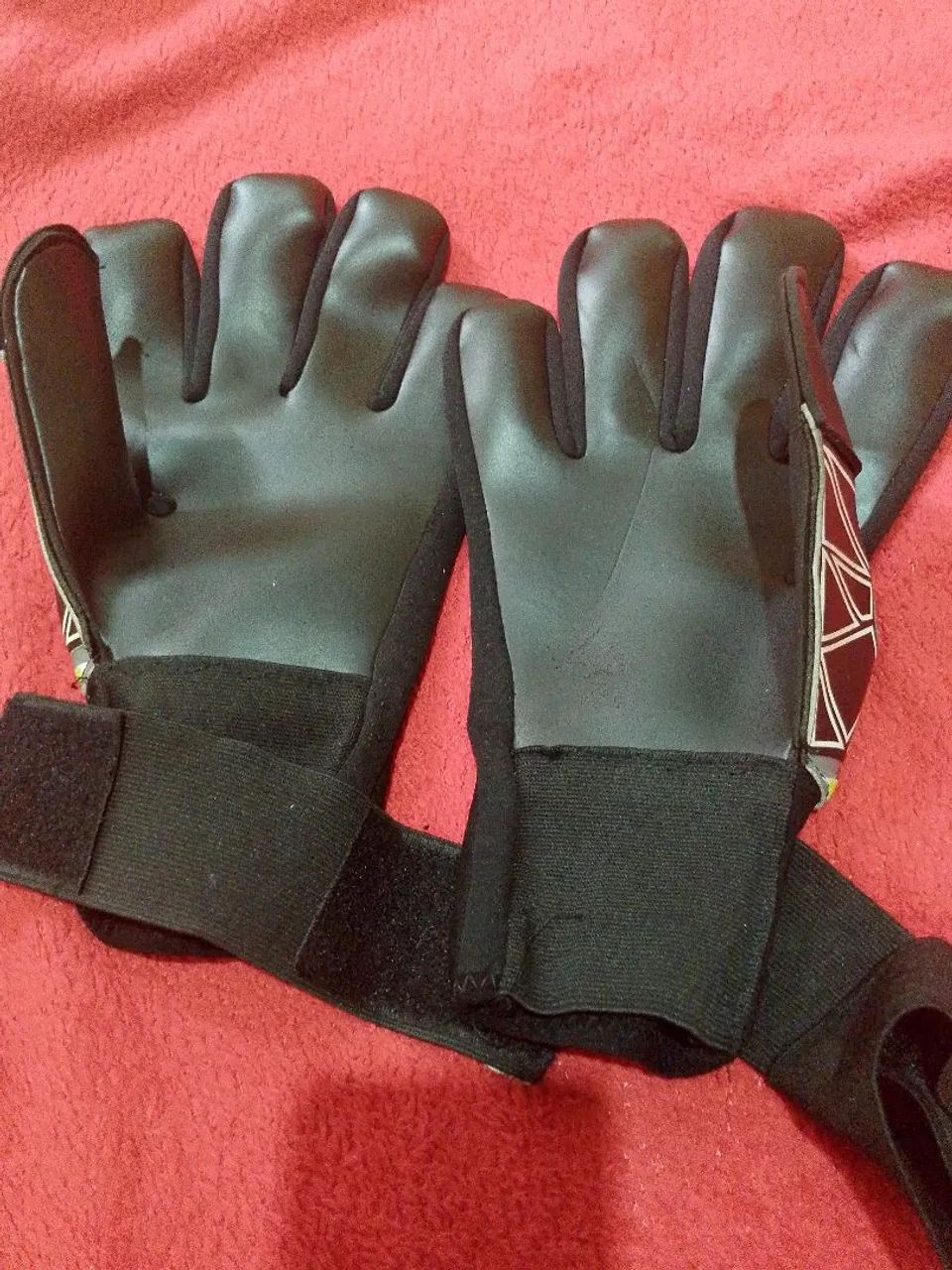 Luva de goleiro  - Foto 2