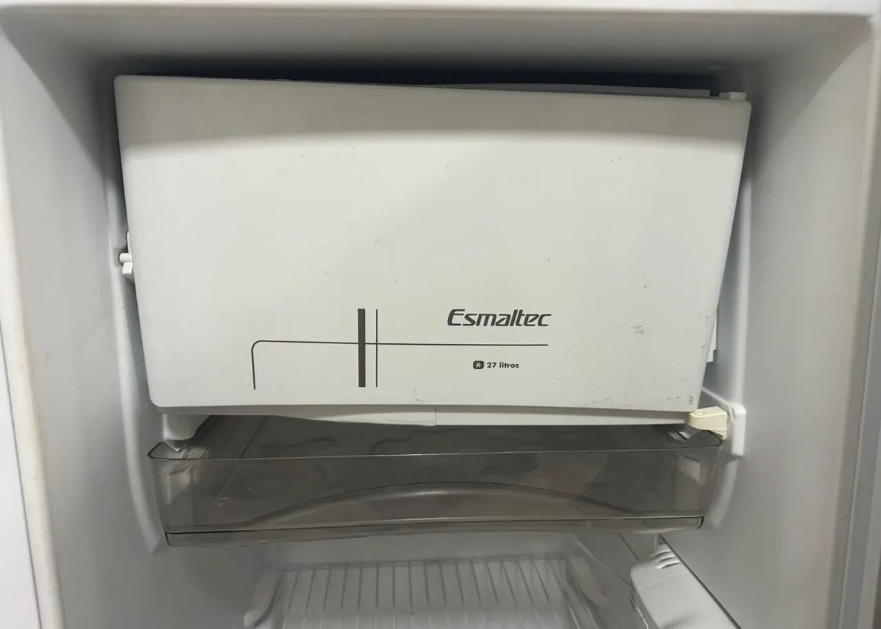 Geladeira Defrost Esmaltec funcionando normalmente - Foto 4