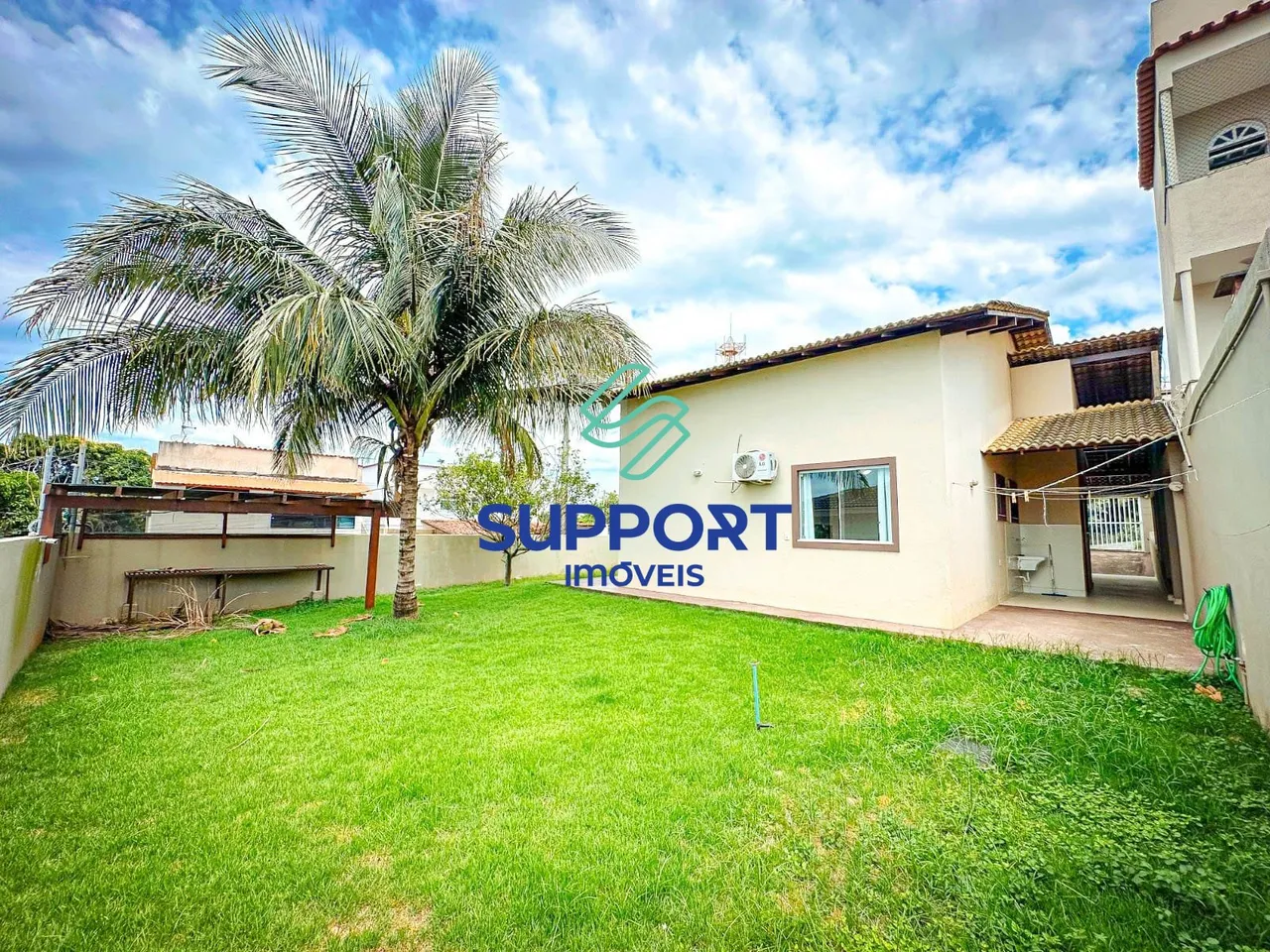 Linda Casa à Venda em Sol Nascente, ES - Espaço e Conforto para Toda a Família!