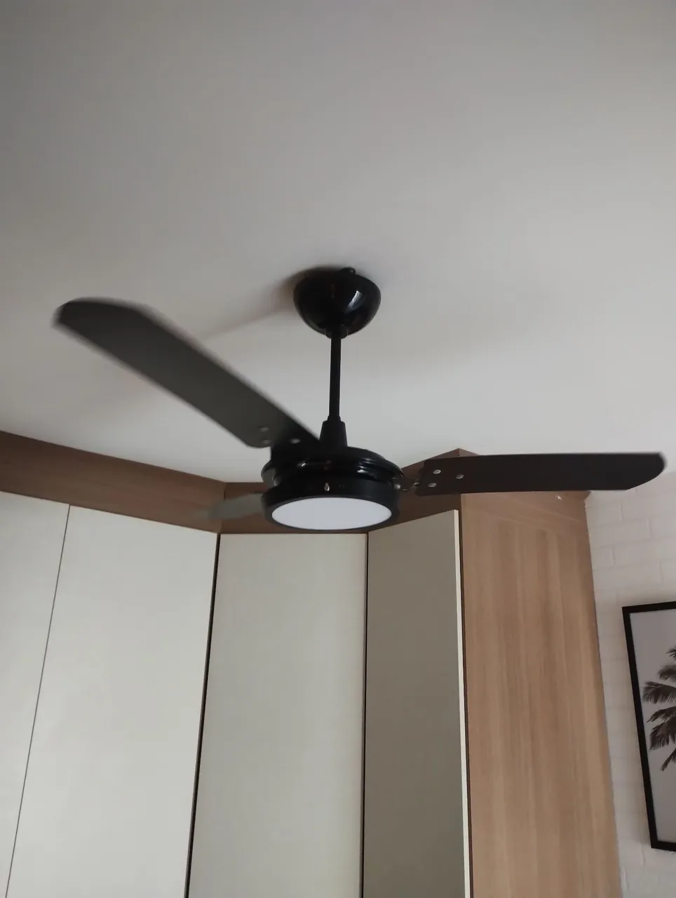 03 Ventiladores de Teto Preto com Iluminação led Embutida