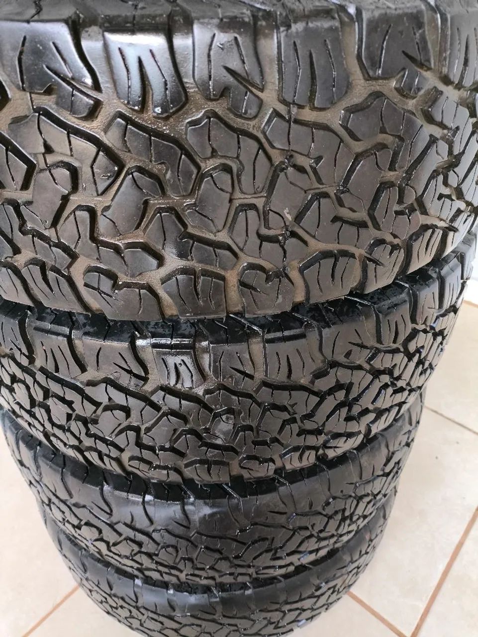 Pneus 205/60/16