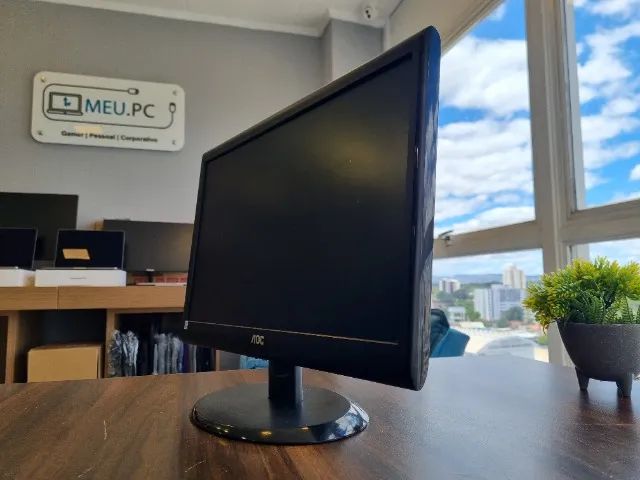 Monitor AOC 18,5" WIDESCREEN | LED | 60 Hz | Modelo: E950SWN - Foto 4