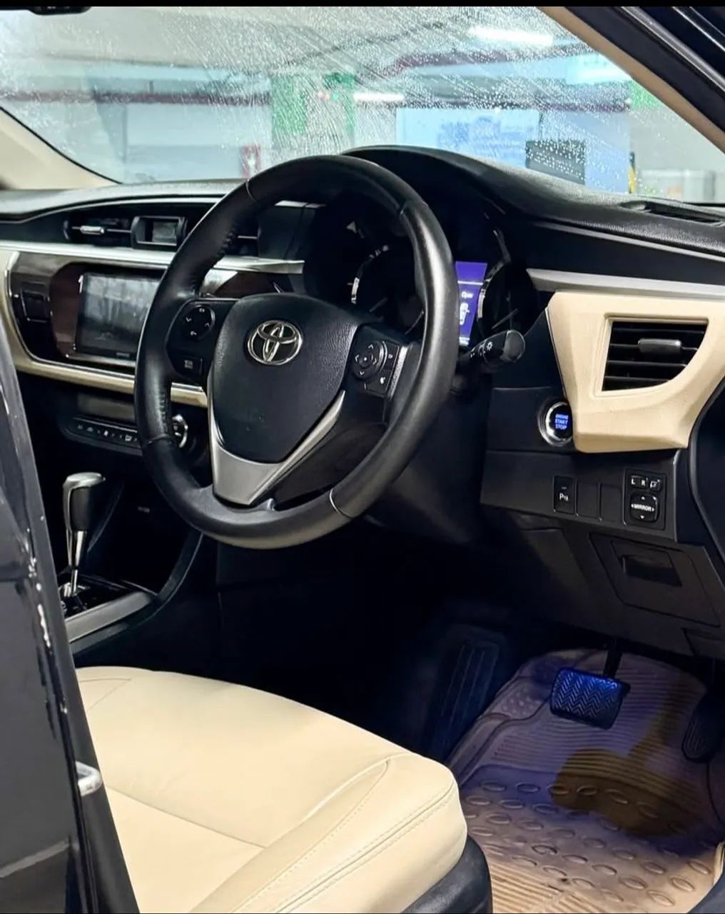 Toyota Corolla GLI 1.8 Flex 16V Aut. 2016