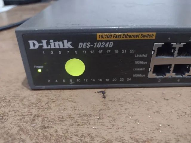 D-Link DES-1024D Switch64275296142723121