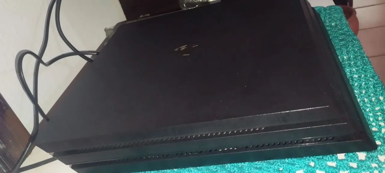 Playstation 4 PRO 2 TB de memória  - Foto 3