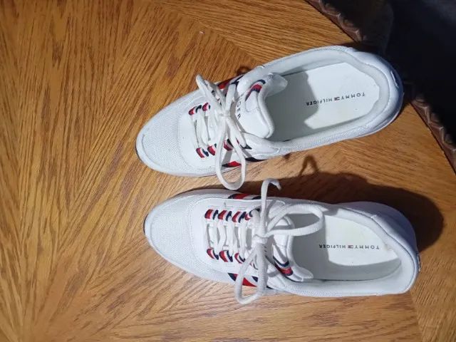 Tênis Tommy Hilfiger NOVO tam 39 - Foto 5