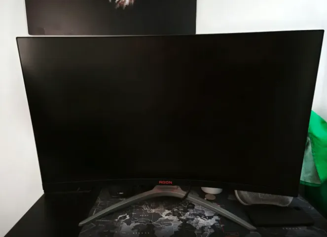 Monitor Gamer AOC AGON 31.5" 165Hz Curvo NOVO 2 SEMANAS COM CAIXA