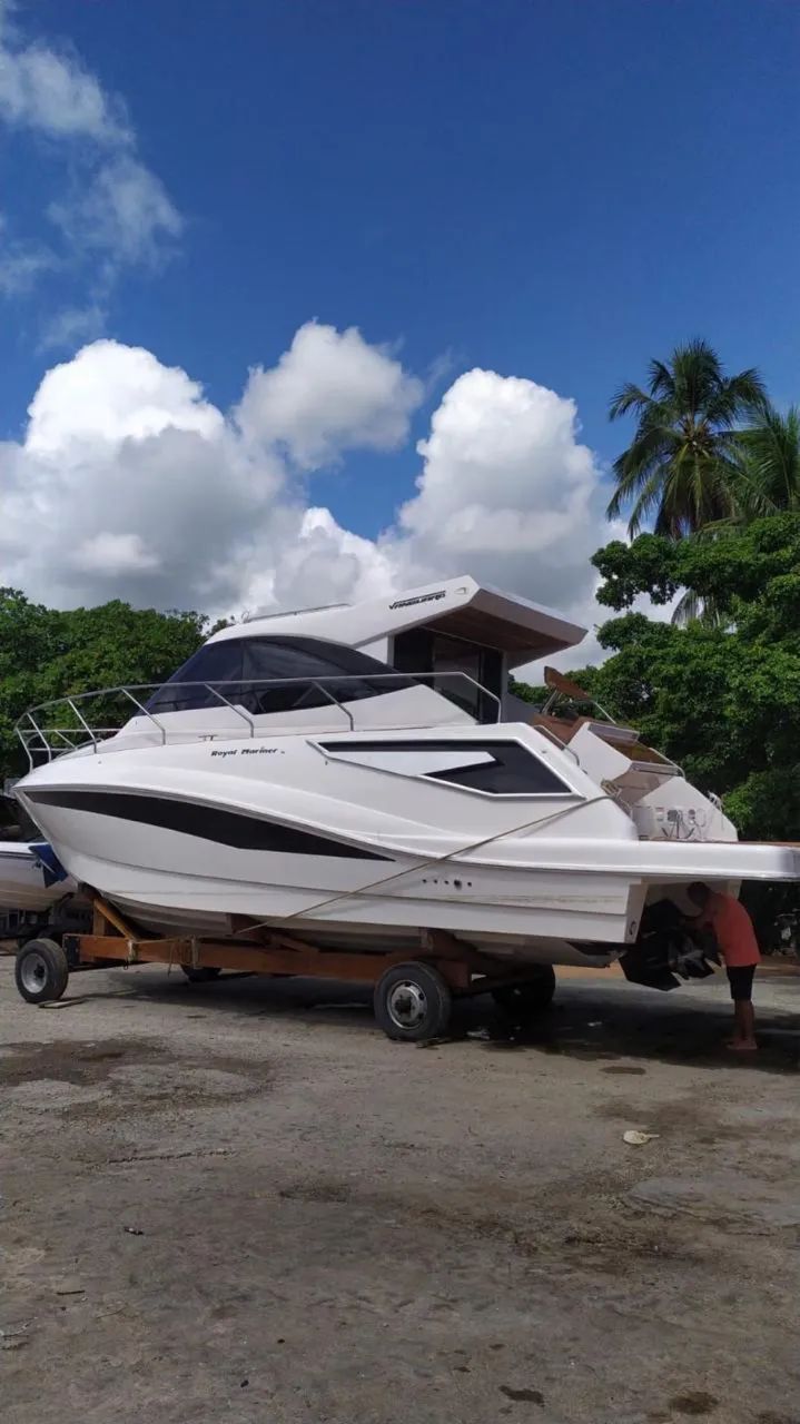Lancha royal mariner 40 pés ano 2022 praticamente zero 179h de uso  - Foto 12