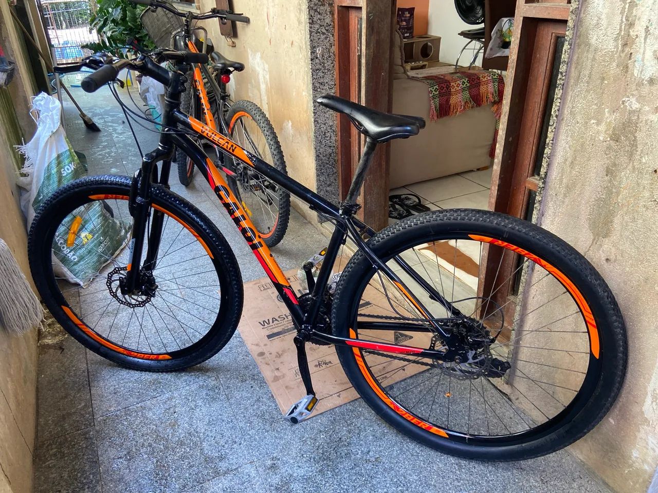 Bicicleta Caloi Vulcan Aro 29 Mountain Bike 21 Marchas Freio À Disco - Foto 2