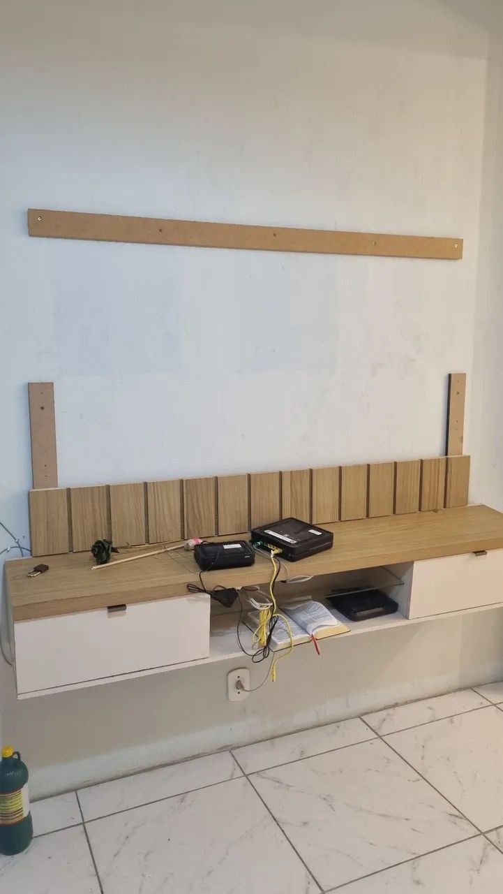 Painel de Tv64169237840385120