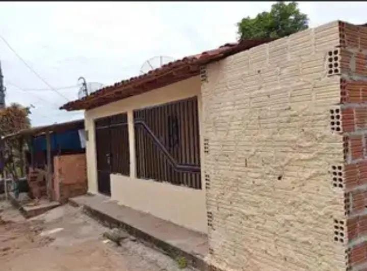 Vendo ou troco casa em Poxim R$ 70 mil