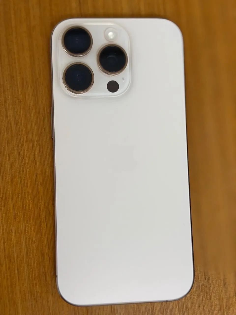 iPhone 16 Pro 