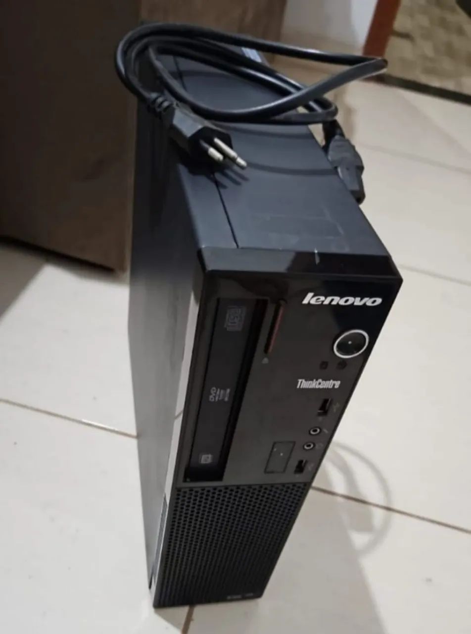 Computador Lenovo com SSD