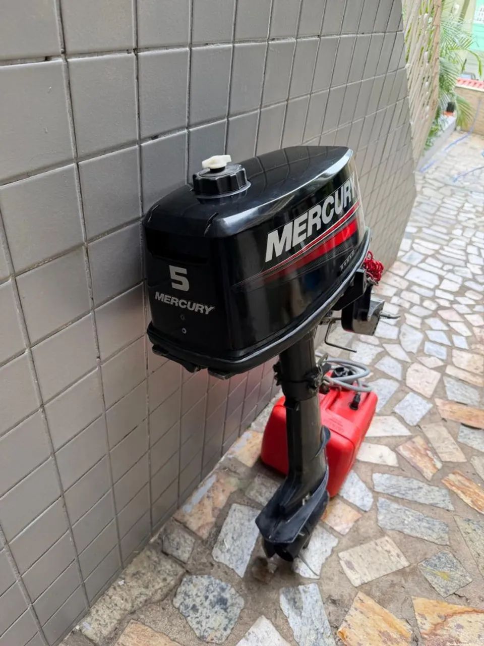Motor Mercury 5HP C/ tanque externo 
