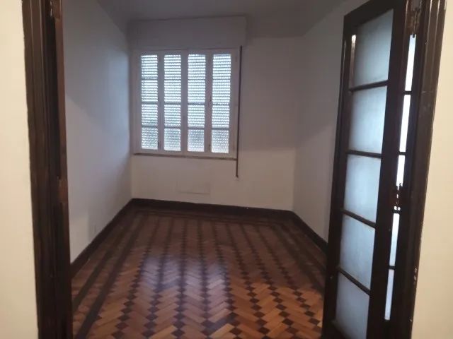 apartamento Glória, um quarto e sala de frente - Foto 5
