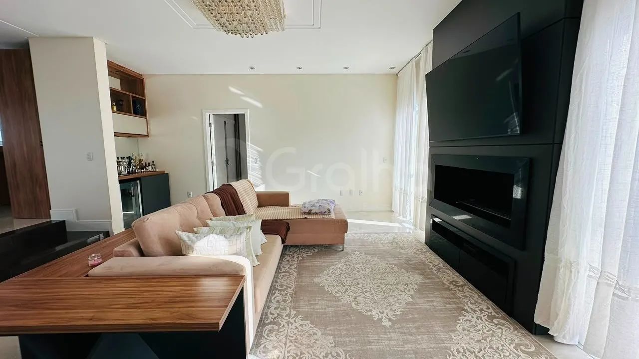 Casa Residencial com 420,00 m2 - Foto 2