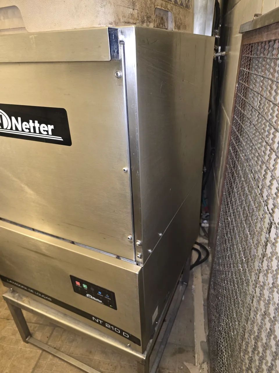 Lavadora de louças industrial Netter NT200  - Foto 2