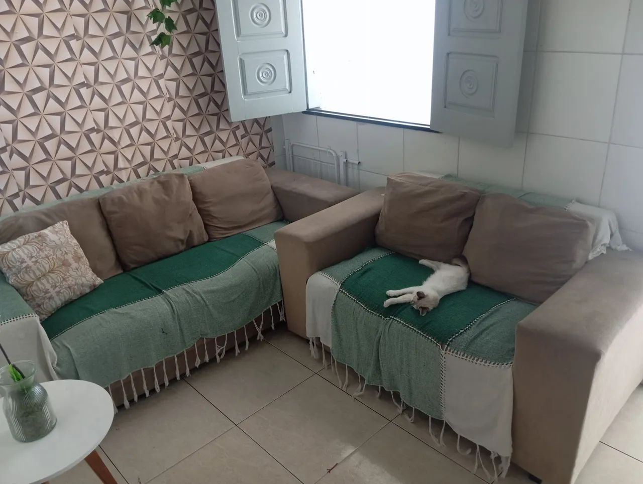 Sofá dois e três lugares 