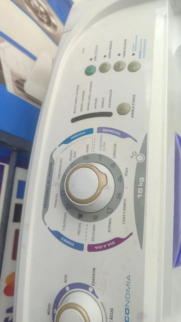 Máquina de lavar roupa Electrolux 