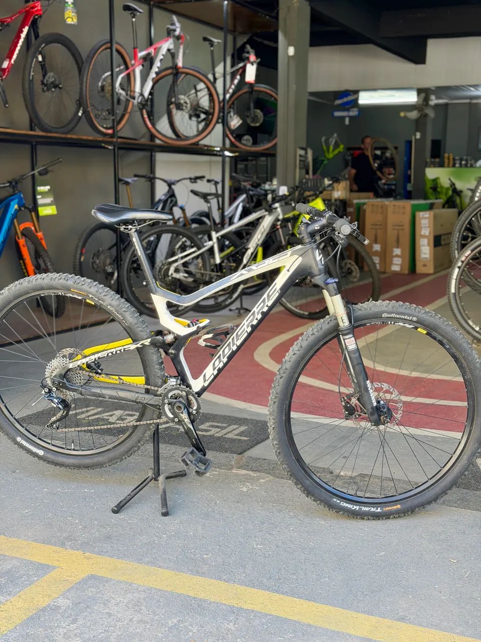Lapierre Carbon aro29