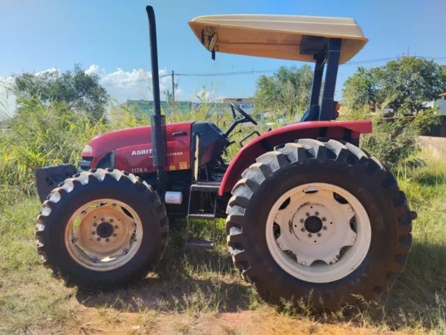 Trator Yanmar 1175.4 Traçado 75 cv turbo diesel com apenas 4500 hs único dono.