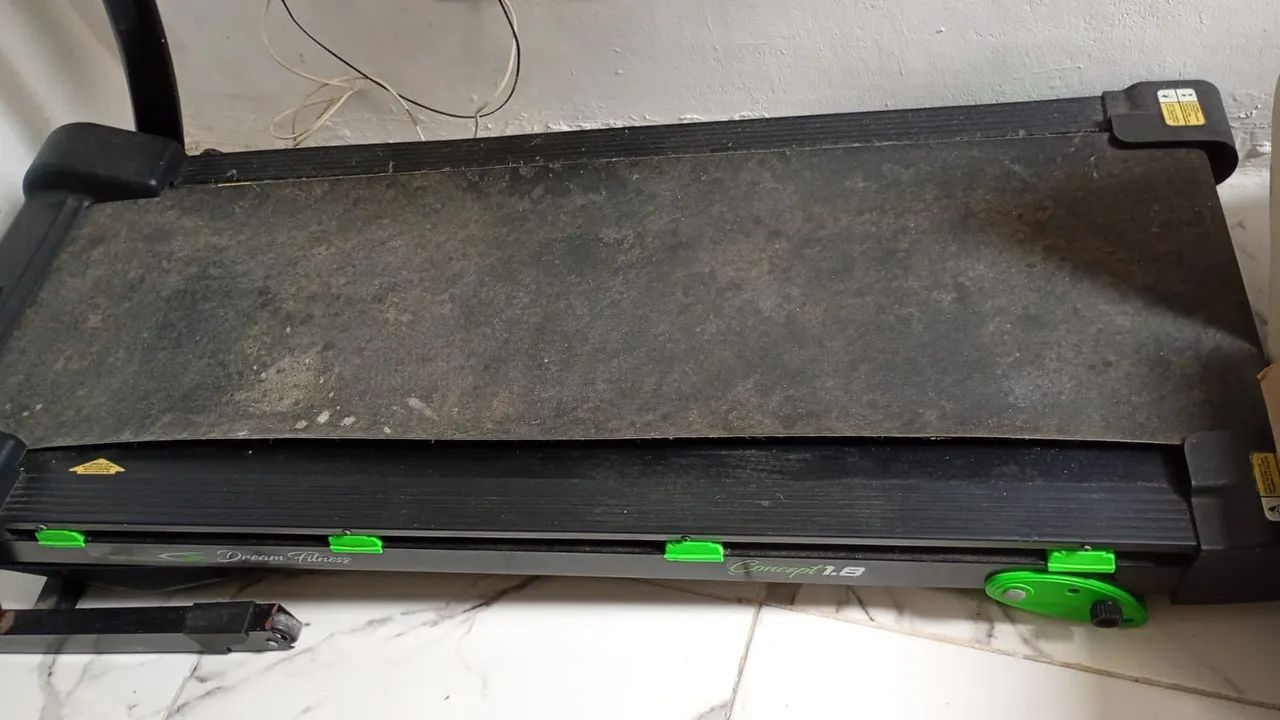 Vendendo esteira ergométrica 