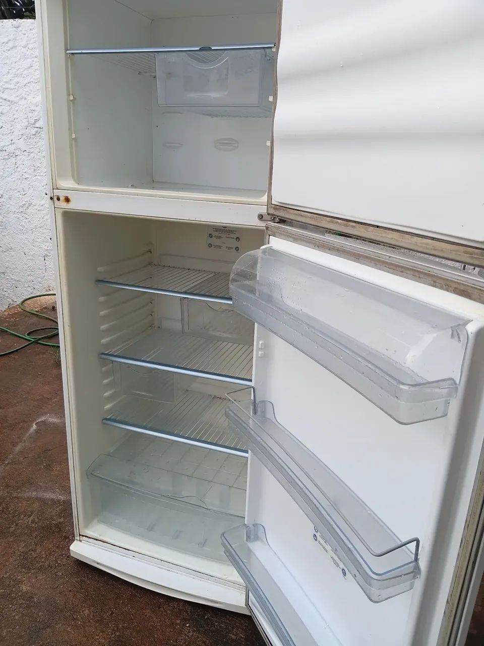 Vendo geladeira continental  - Foto 4