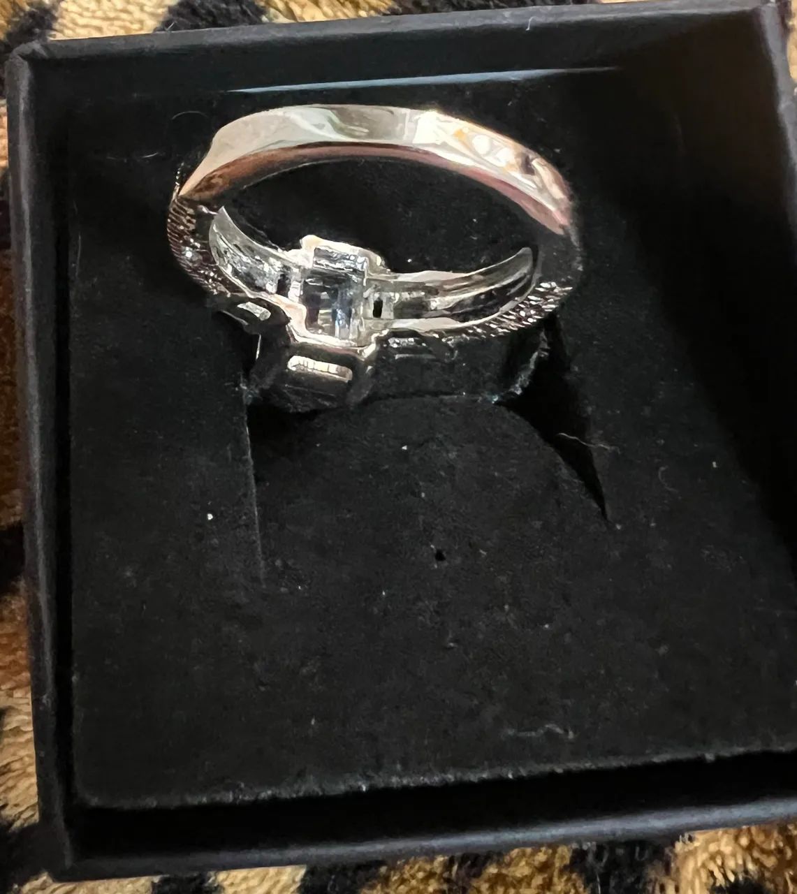Anel prata e zircônia  - Foto 4
