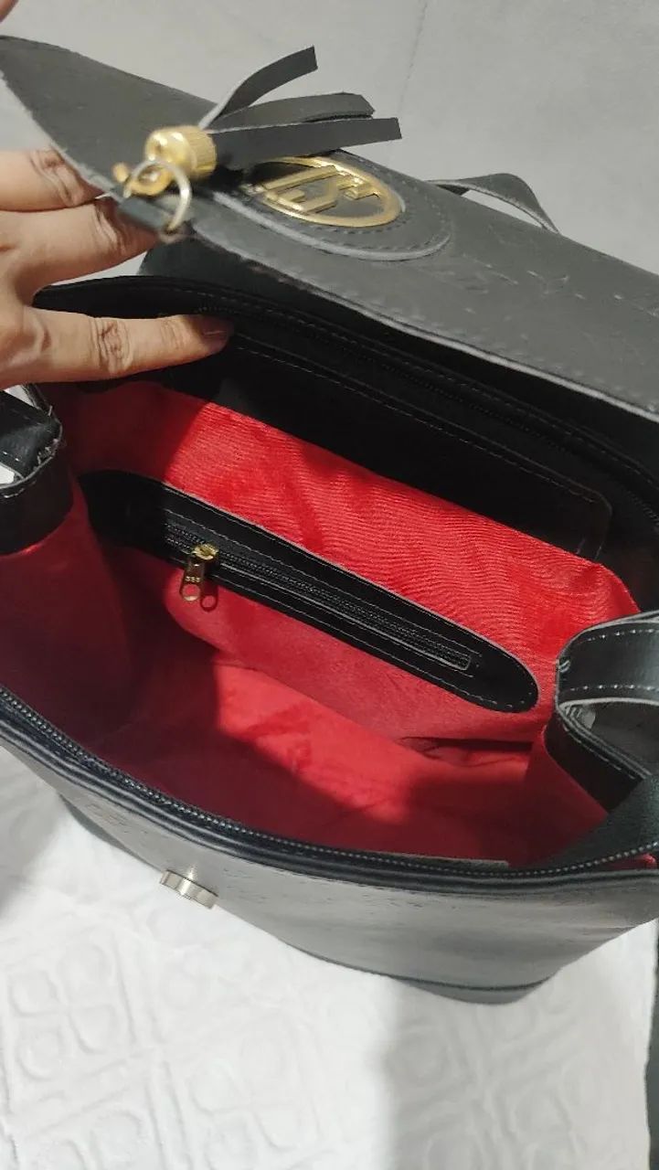 Mochila bolsa, com regulagem e bolso interno com ziper - Foto 5