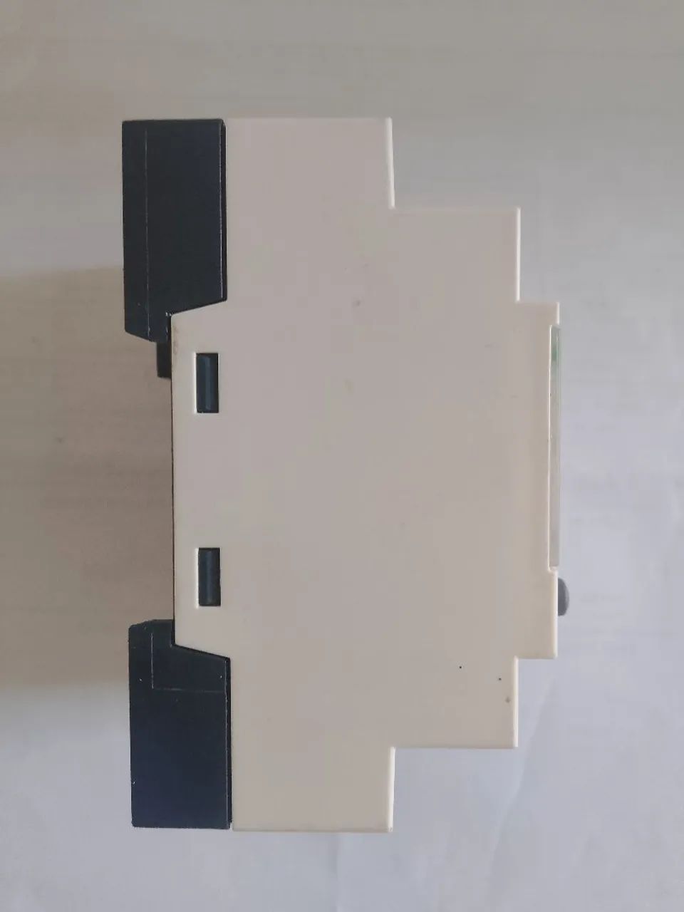 Clp Schneider Zélio SR3 B101FU - Foto 5