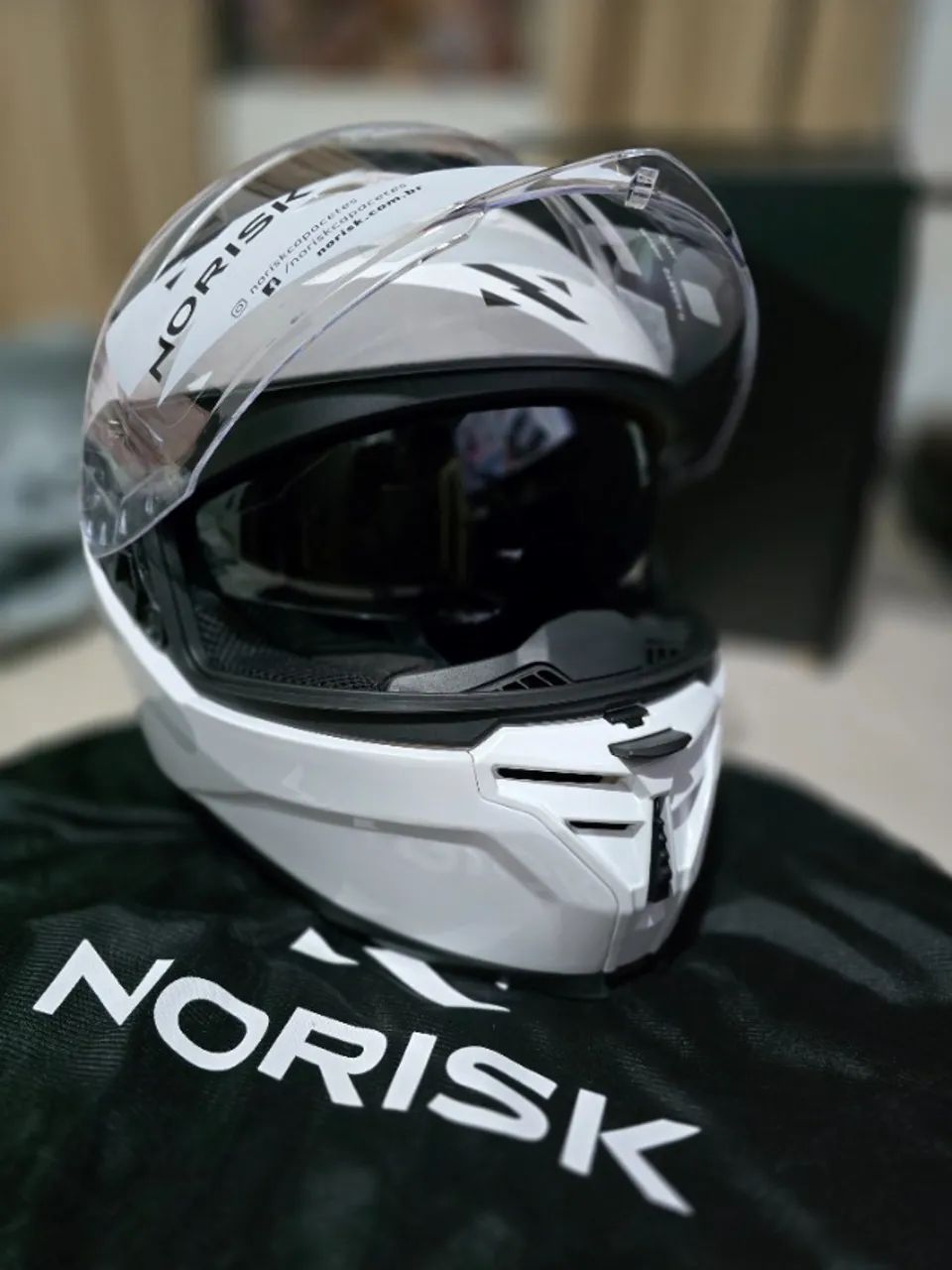 Capacete
