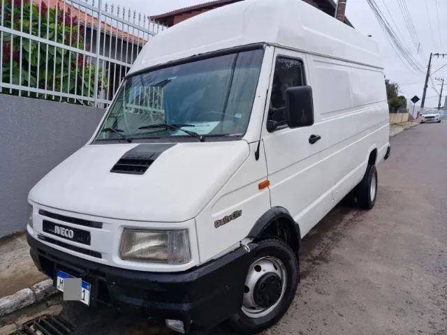 Iveco Daily Furgão Longo 49.1 8V2 2.8 120cv Diesel Mec. 2001