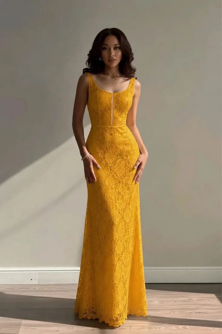 Vestido Longo Mostarda em Renda - Elegante para Festa