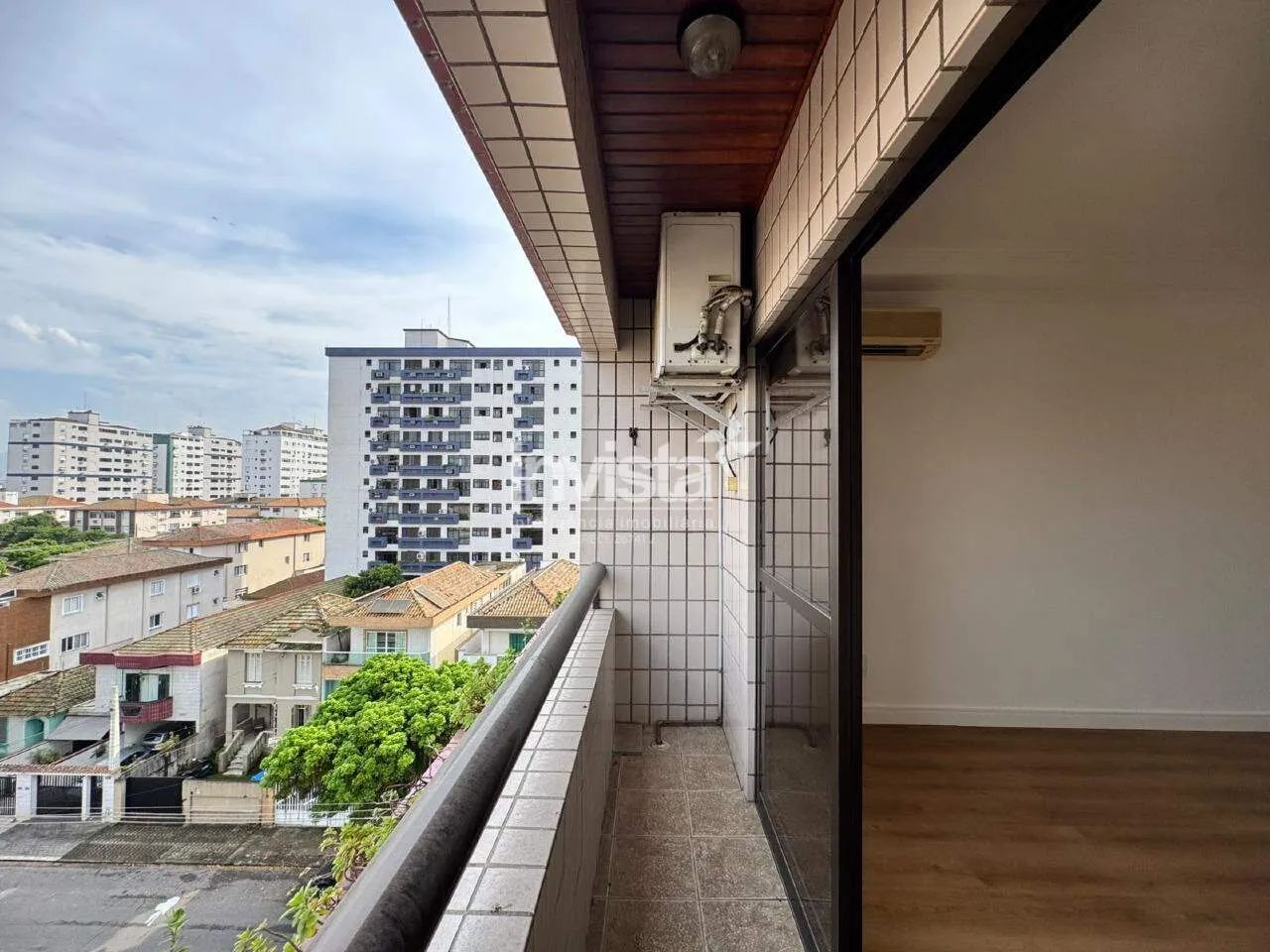 APARTAMENTO DE 2 DORMITÓRIOS EM PRÉDIO COM ELEVADOR NO EMBARÉ - Foto 4