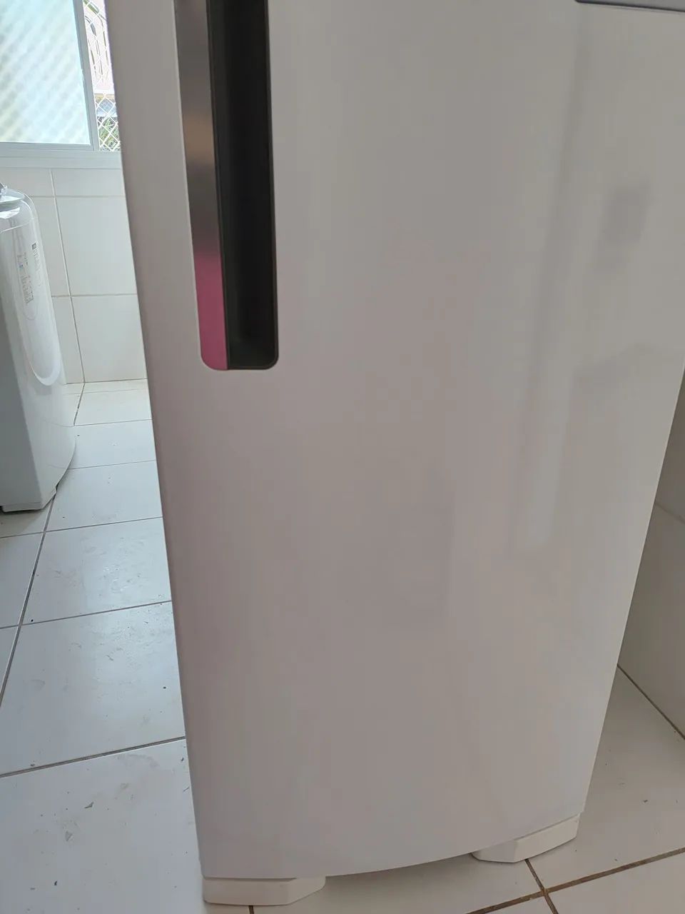 Geladeira semi nova - Foto 2