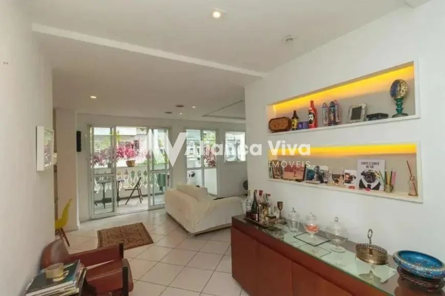 Humaitá | Apartamento 2 quartos, sendo 1 suite - Foto 2