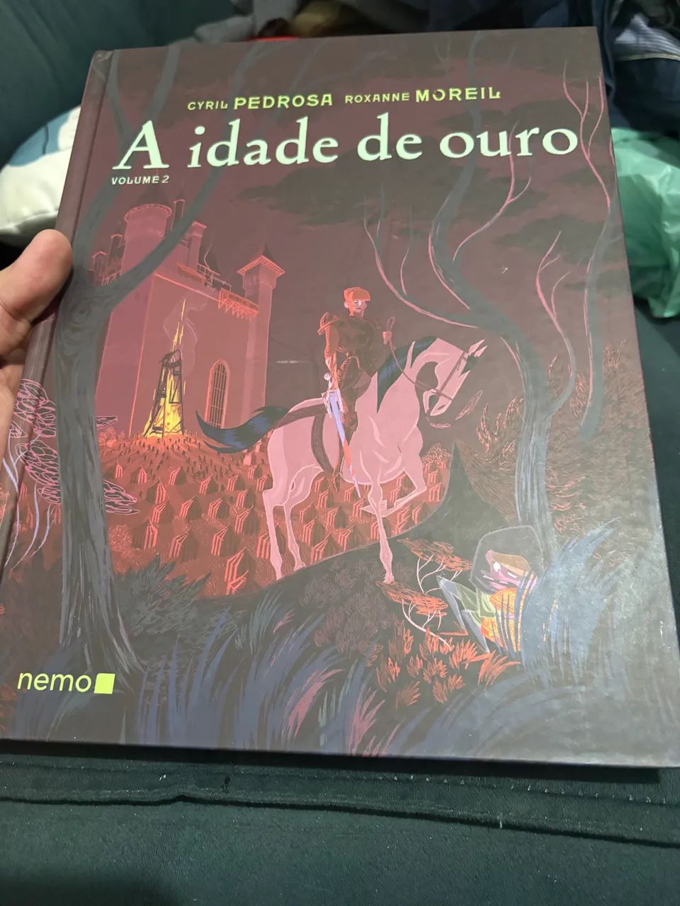 HQs A Idade de Ouro - Volumes 1 e 2 (Quadrinho de Luxo) - Foto 2