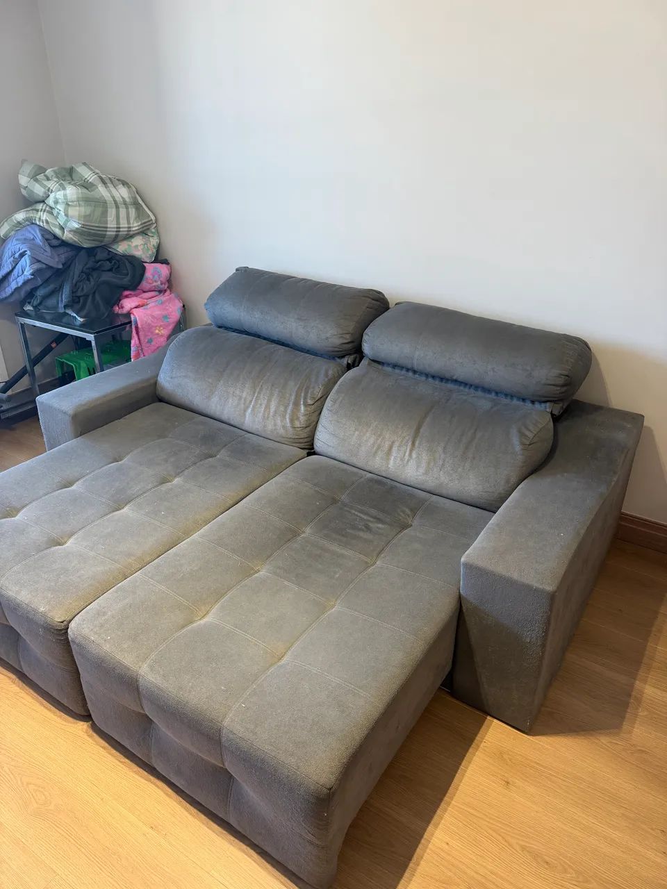 Sofá Retrátil Cinza - Foto 2