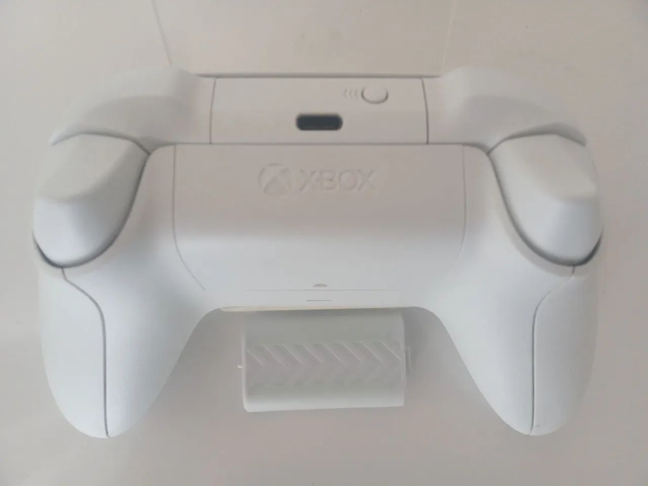 Controle de xbox series original com bateria - Foto 3