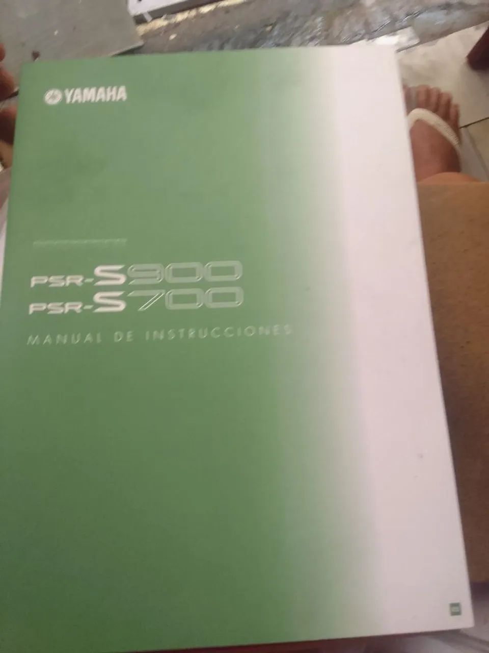Vendo este manual completo para os teclados  da Yamaha  ( psr - s900 e s700  novo sem uso)