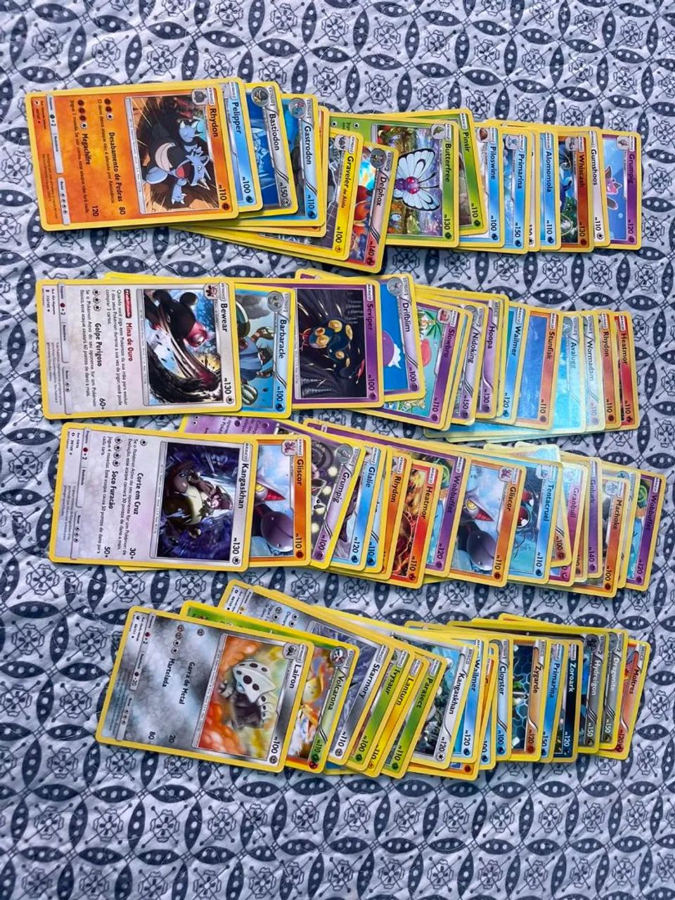 Álbum com 200 cartas Pokémon sendo 17 Lendárias  - Foto 3