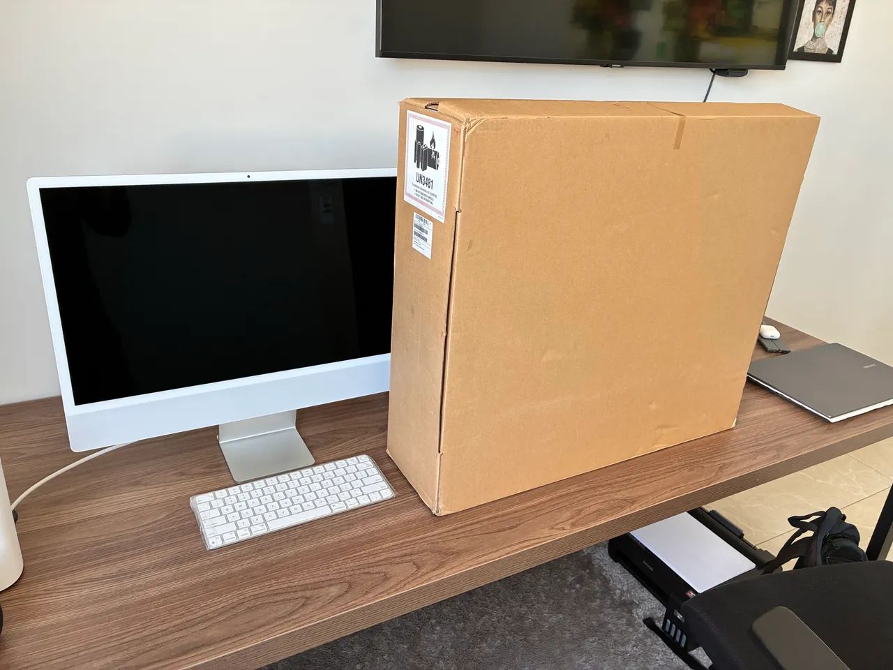 iMac M3 16GB RAM 512GB SSD c/ touch ID
