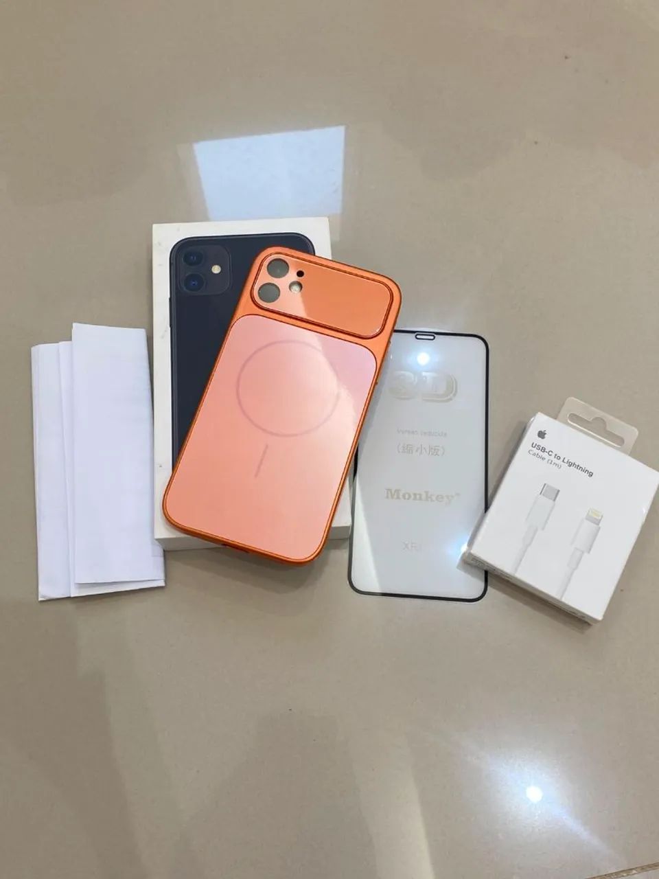 iPhone 11 com caixa e nota fiscal TODO ORIGINAL 