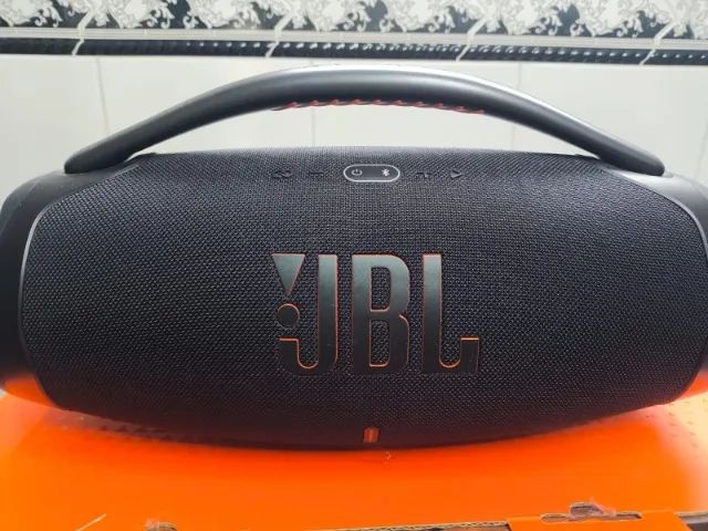 Bombox 3
