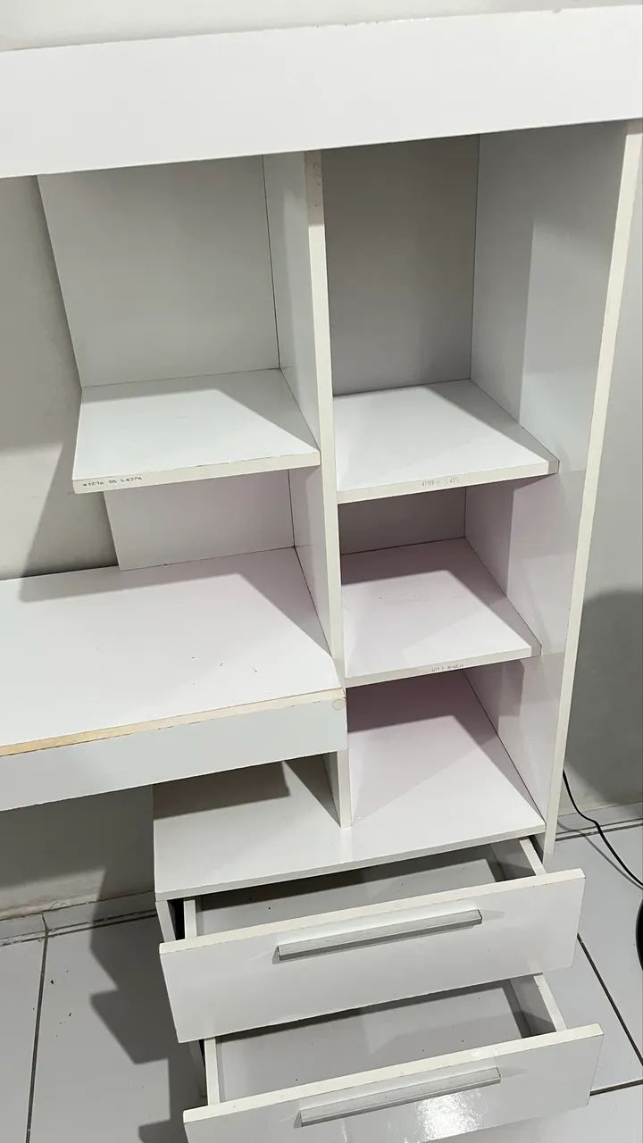 Escrivaninha  - Foto 2