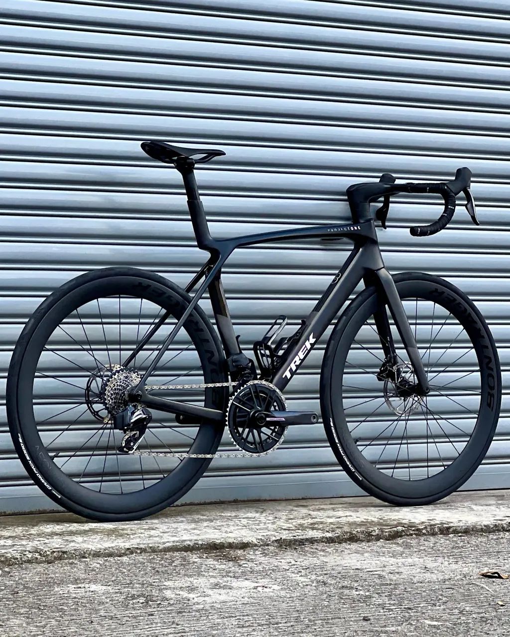 Speed Trek Madone SLR 7 AXS Carbon Ge8 - Ciclismo - Capão da