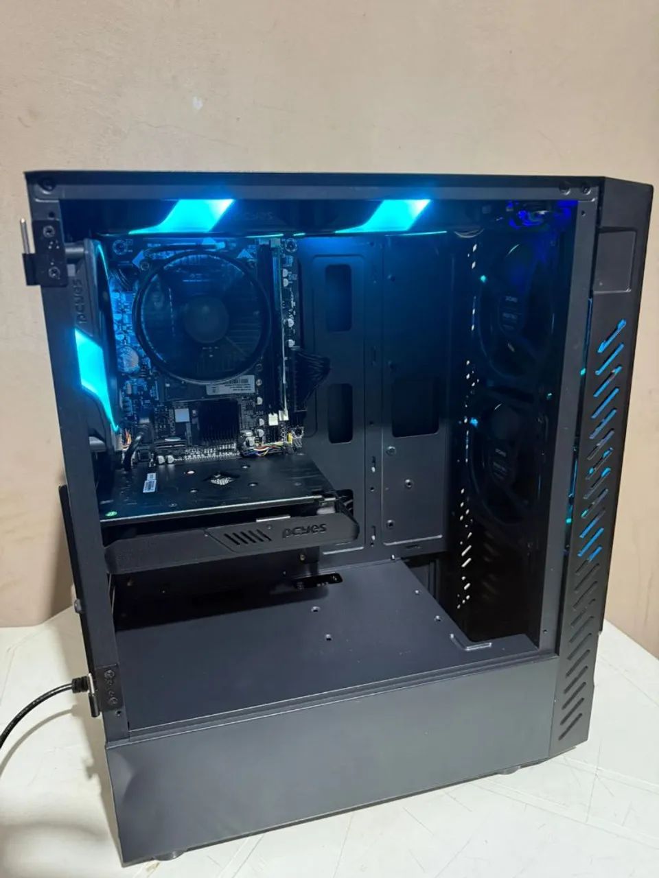 Computador gamer com i5 e RX 550