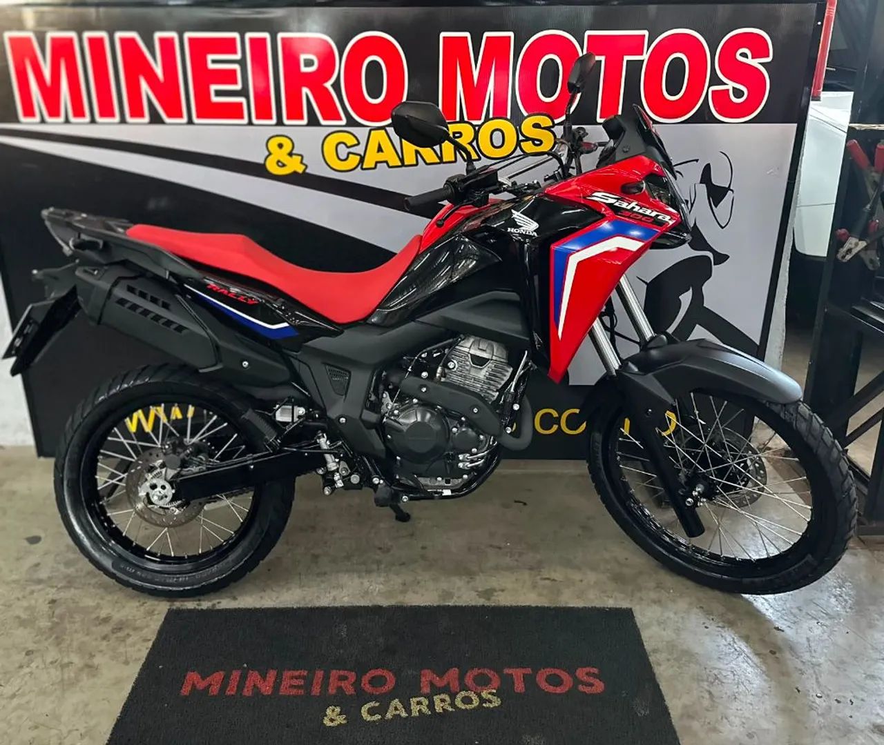 SAHARA 300 RALLY ABS FLEX