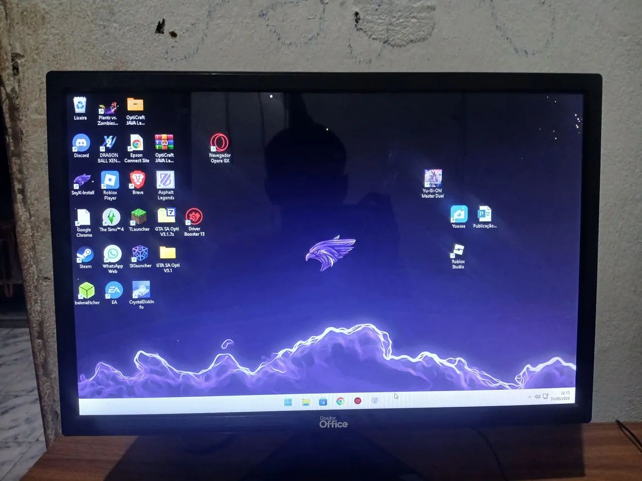 Monitor Doutor Office 19" LED - Funcionando Perfeitamente - Foto 3